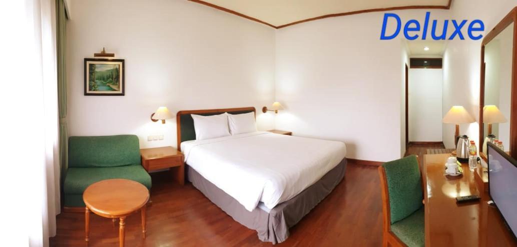 Grand Whiz Hotel Bromo Eksteriør billede